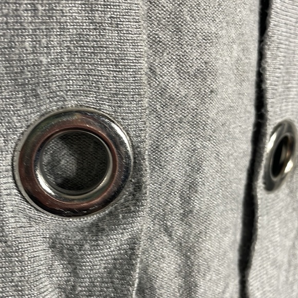 Plus size Star grey open front cardigan with silver grommets. - Picture 5 of 9